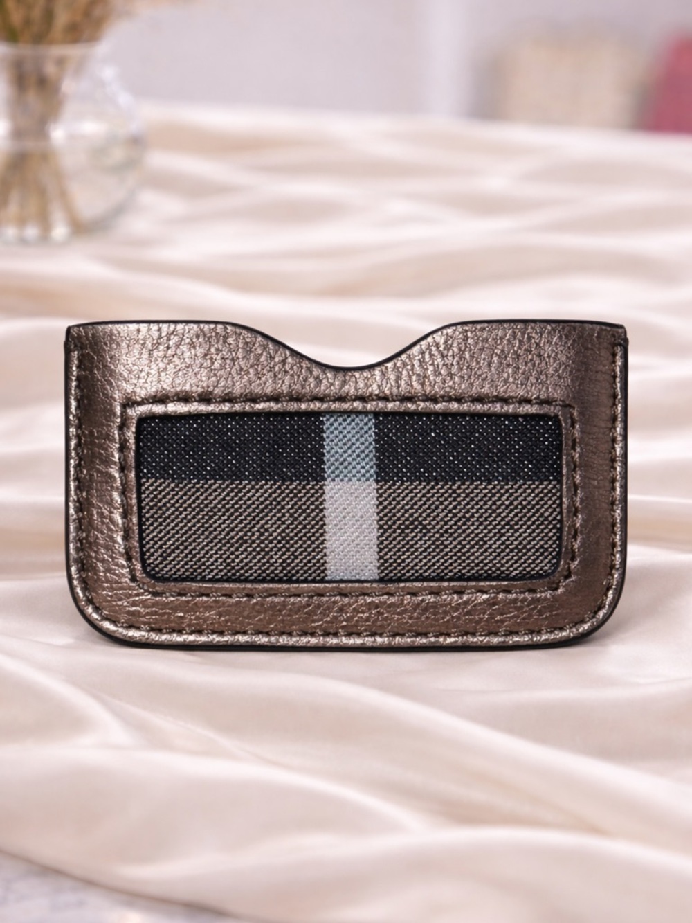 Burberry Metallic Bronze Card & Key Holder Set with House Check - Picture 2 of 8